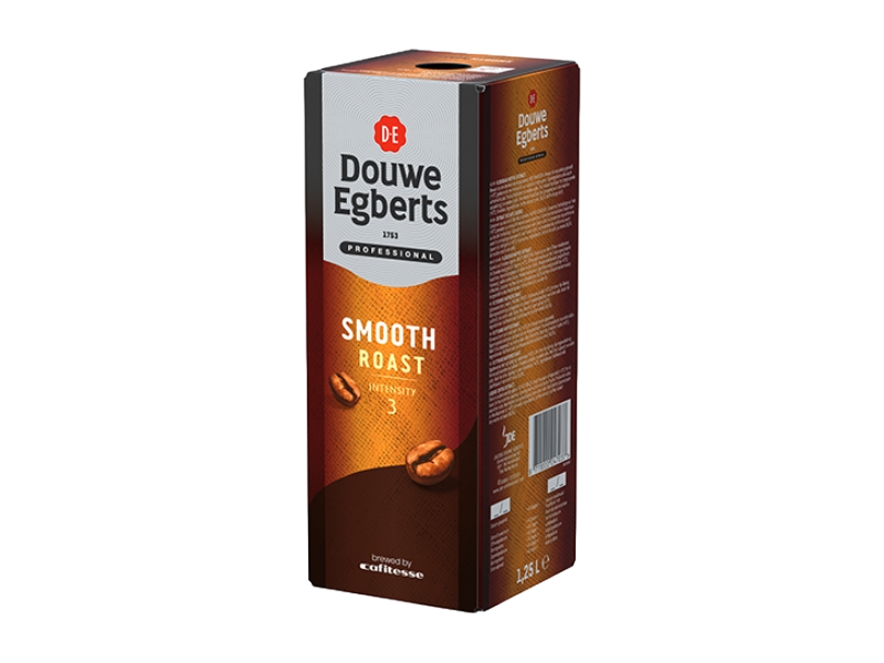 een pak douwe egberts cafitesse koffie smooth roast