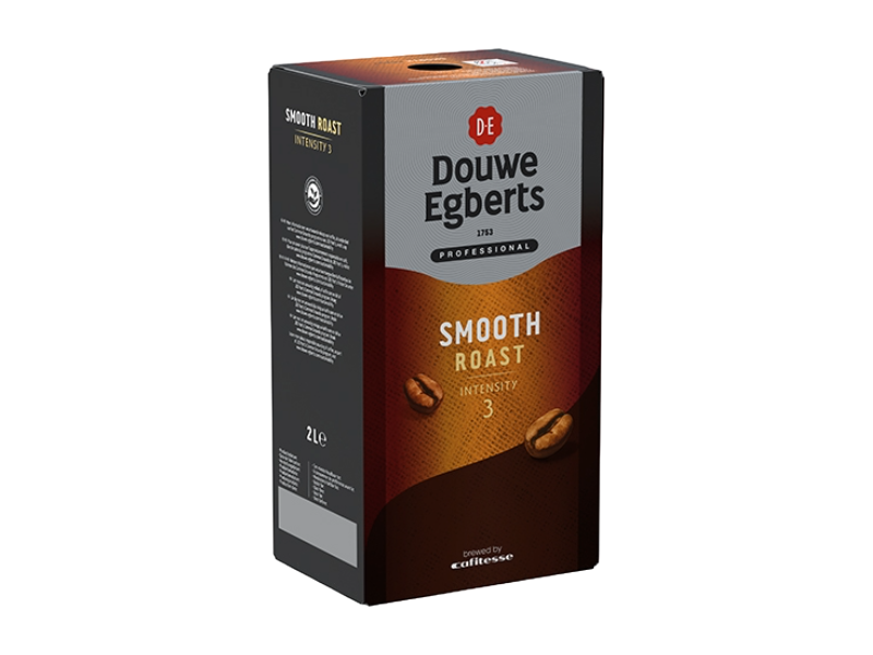 een pak douwe egberts cafitesse smooth roast koffie